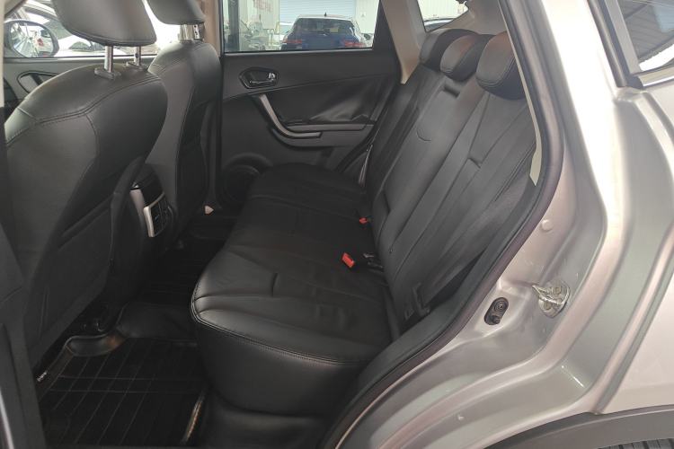 Used GAC Trumpchi GS5 2013 1.8T Automatic Two-Wheel Drive Elite Edition
