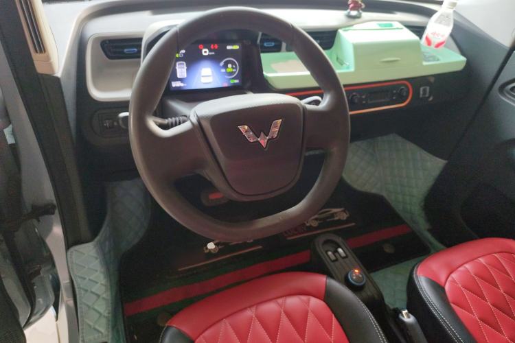 Used Wuling Hongguang MINIEV 2020 Zizai Version Lithium-NMC Steering Wheel