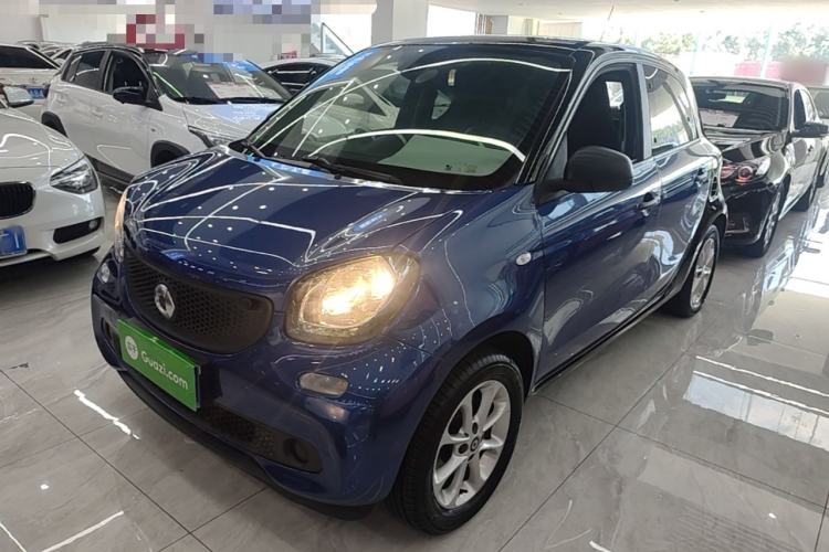 Used smart forfour 2018 1.0L 52 kW Dynamic Edition