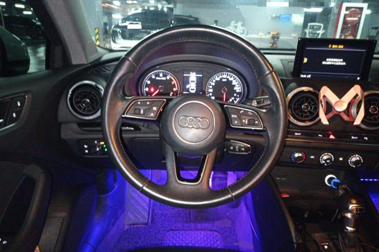 Used Audi A3 2017 Limousine 35 TFSI Fashion Model
