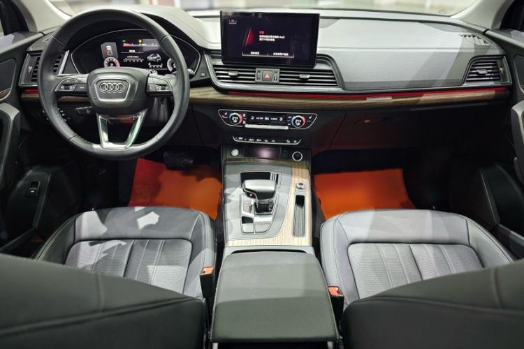 Used Audi Q5L 2022 40T Luxury Elegant Model
