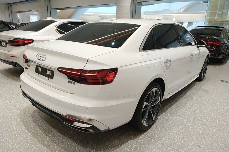 Used Audi A4L 2023 40 TFSI Fashion Dynamic Model
