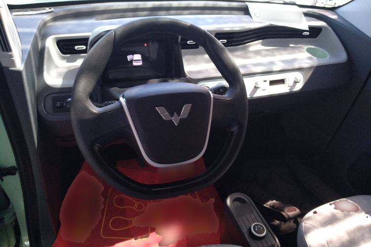 Used Wuling Hongguang MINIEV 2022 Macaron Premium Model – Lithium Iron Phosphate