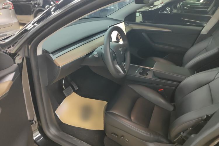 Used Tesla Model Y 2022 Revised Version Long-Range All-Wheel Drive Driver Seat