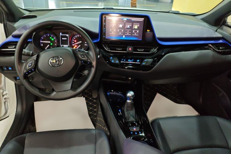 Used Toyota C-HR 2020 2.0L Leading Edition Center Console