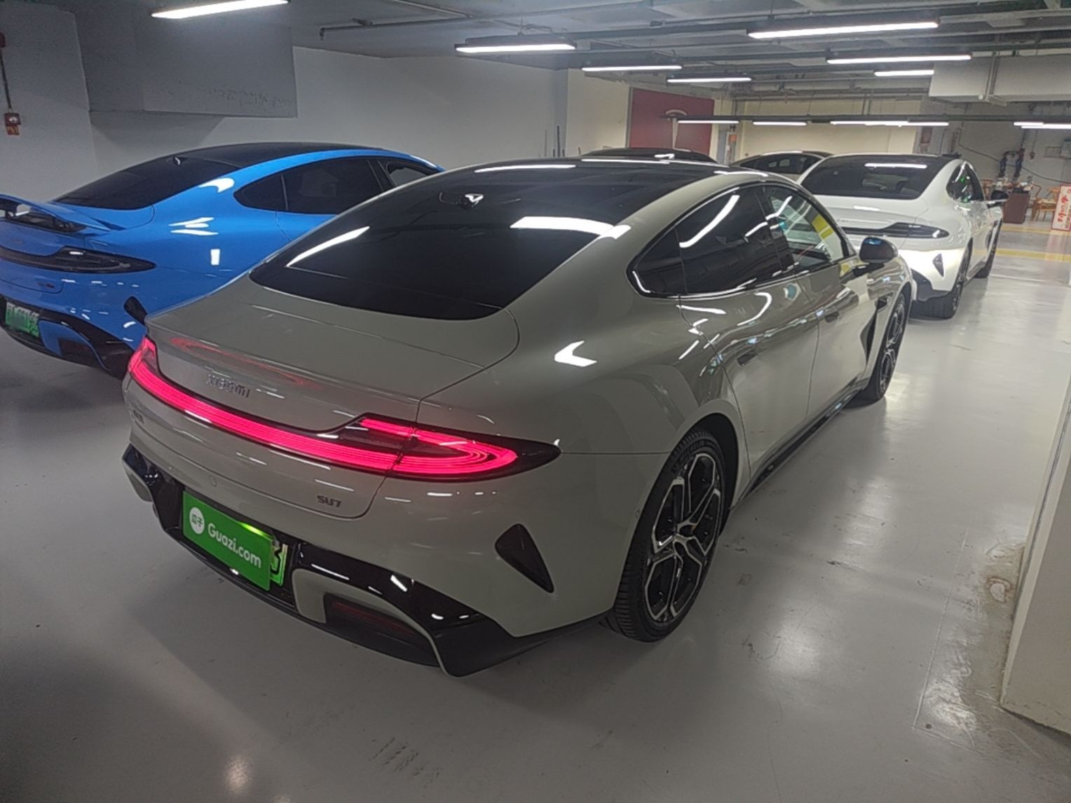Xiaomi Auto SU7 2024 Rear-Drive Long-Range Intelligent Driving Version — снимка 6