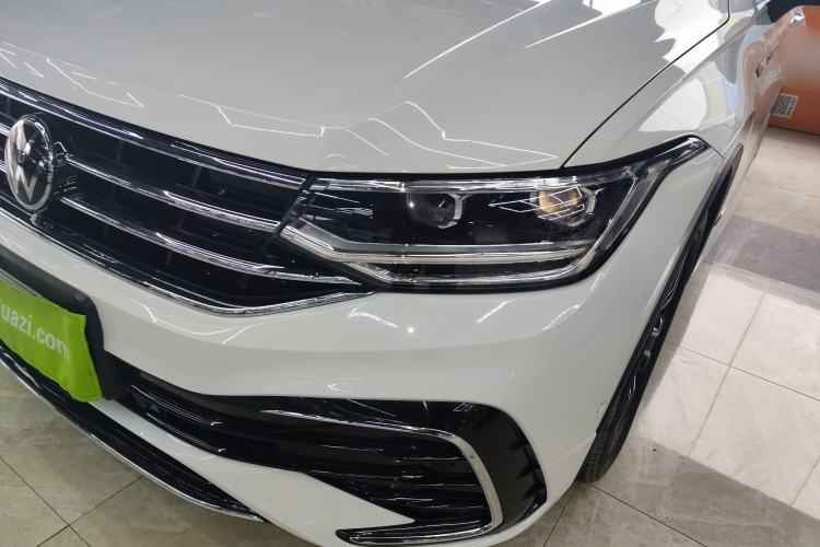 Used Volkswagen Tiguan L 2023 330TSI Automatic Two-Wheel Drive R-Line Enjoyment Edition