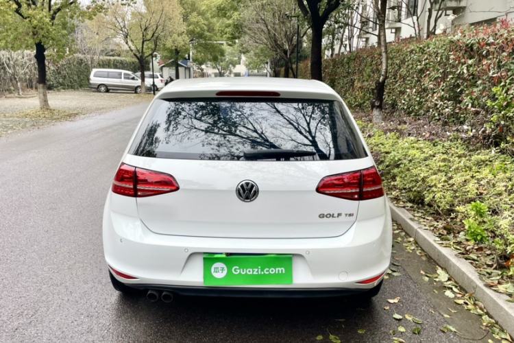 Used Volkswagen Golf 2016 230TSI Automatic Luxury Version