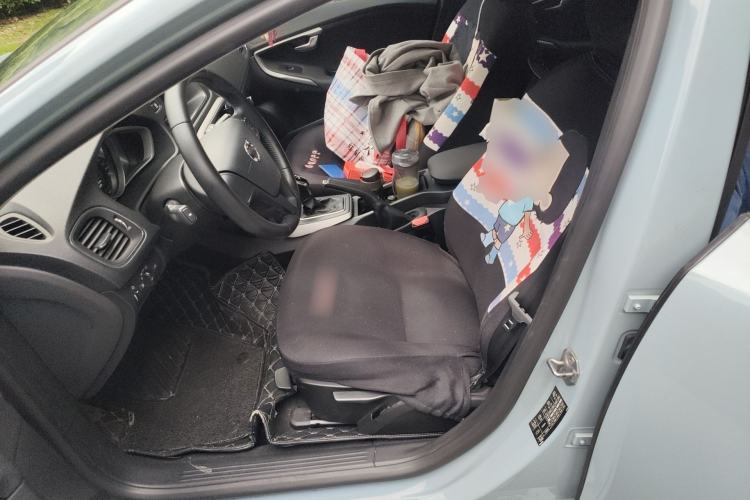 Used Volvo V40 2017 T3 Smart Edition