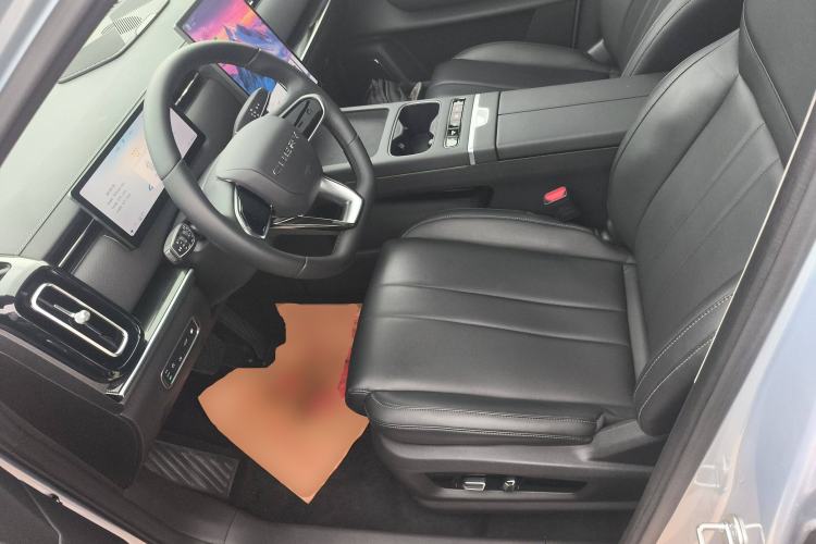 Used Chery Explore 06 C-DM 2024 Luxury Model
