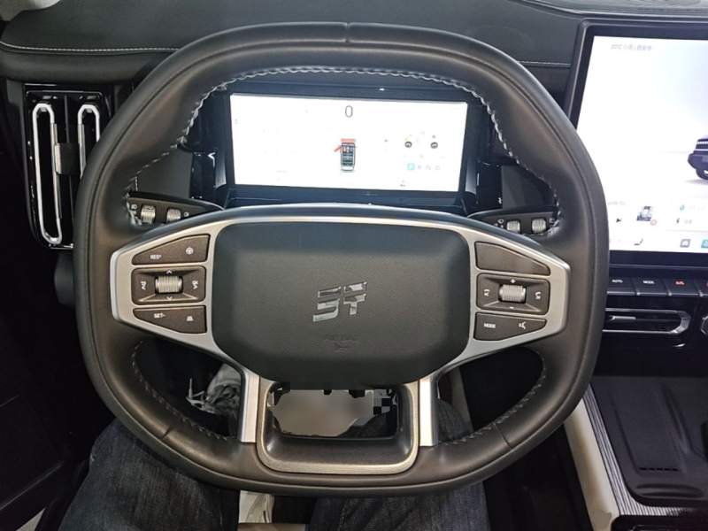 Used JETOUR Shanhai T1 2025 150 km Heading South — 10