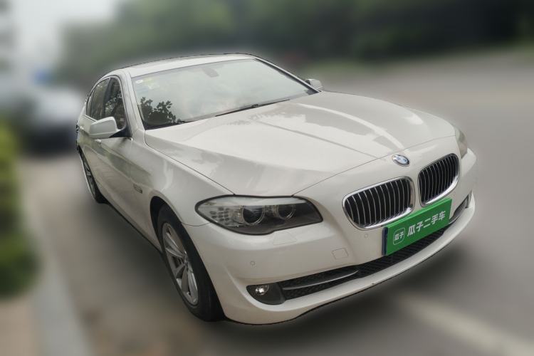 Used BMW 5 Series 2011 523Li Leading Model Front Right 45 Deg