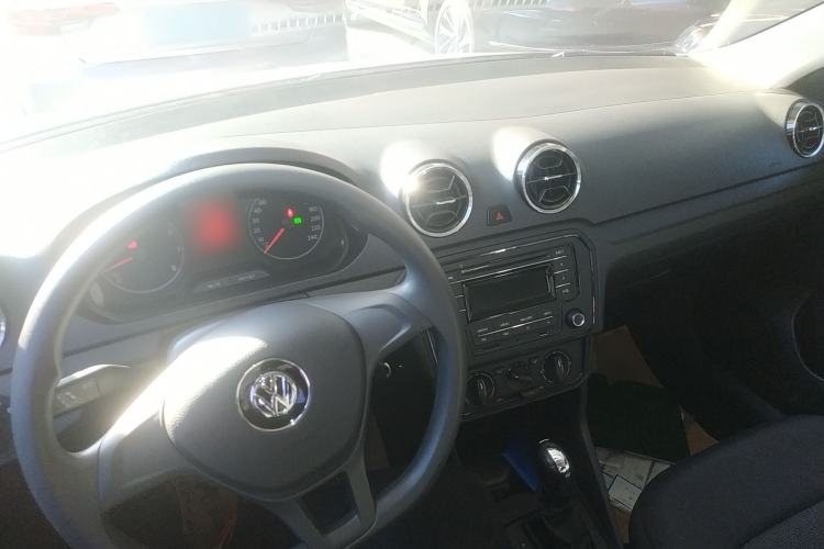 Used Volkswagen Jetta 2019 Dream Edition 1.5L Automatic Fashionable Version