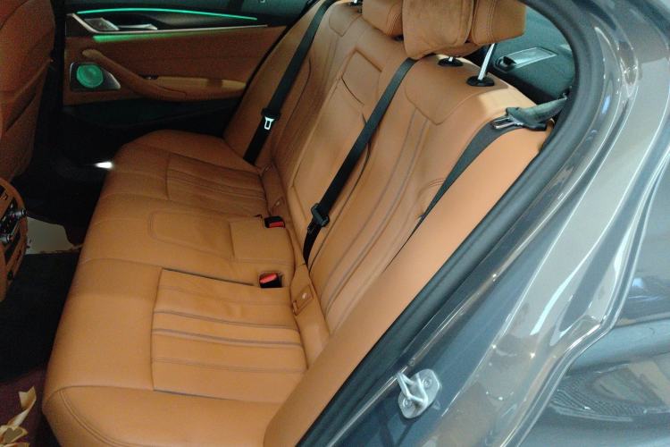 Used BMW 5 Series 2022 Restyled 540i Luxury Edition M Sport Package
