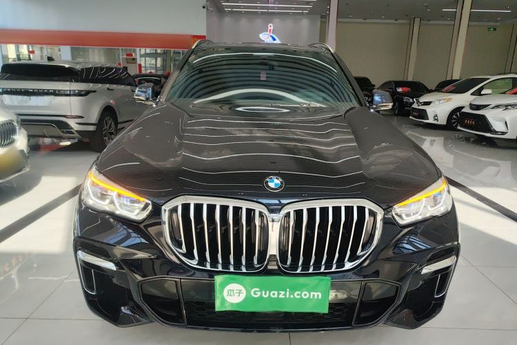 Used BMW X5 2022 Restyled xDrive 40Li M Sport Package Front