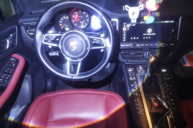 Used Porsche Macan 2018 Macan 2.0T