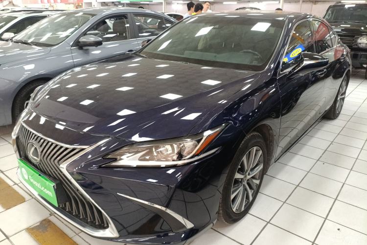 Used Lexus ES 2020 200 Excellence Edition