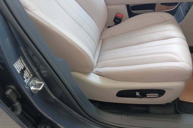 Used AION V 2024 Aion Tyrannosaurus 650 LiDAR Edition
