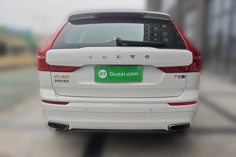 Used Volvo XC60 2019 T5 4x4 Smart Edition China V Standard