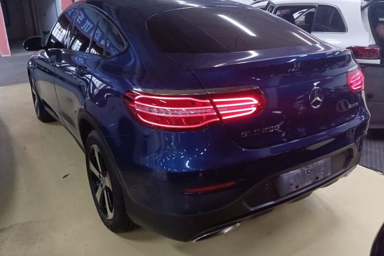 Used Mercedes-Benz GLC Coupe 2017 GLC 200 4MATIC Coupe SUV Exterior 2