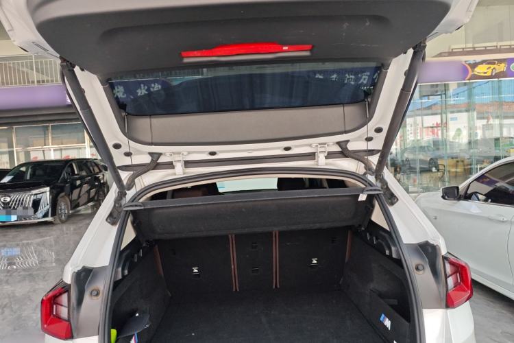 Used BMW X1 2024 sDrive25Li X Design Package Trunk