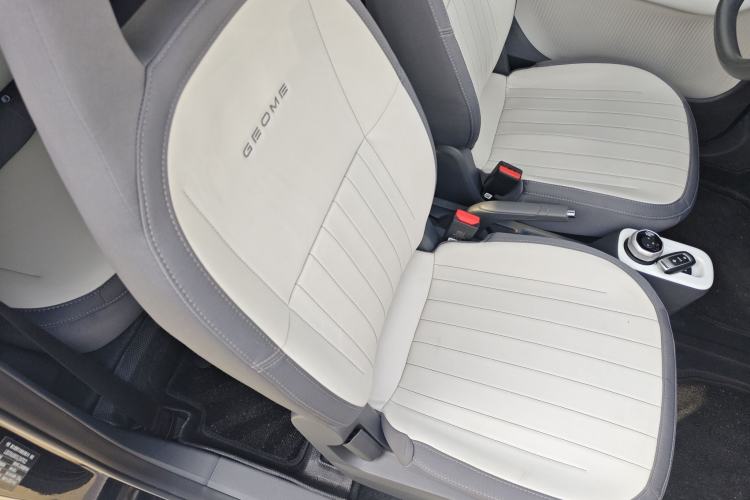 Used Geely Galaxy Panda 2025 210km Panda Kart Right Front Seat