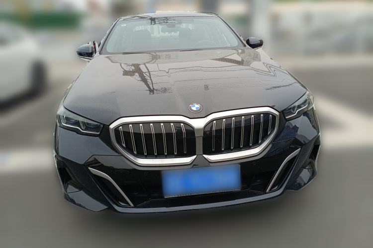Used BMW 5 Series 2025 530Li Luxury Edition M Sport Package Front