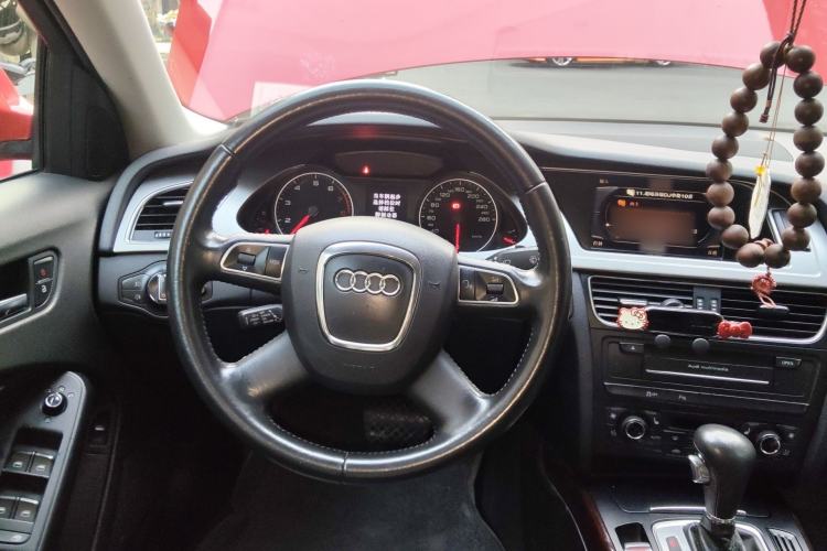 Used Audi A4L 2010 2.0 TFSI Technology Edition Steering Wheel