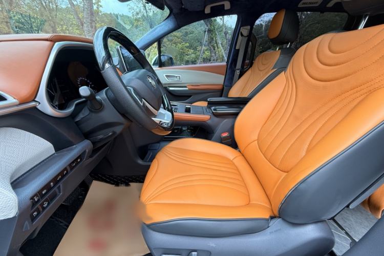 Used Toyota SIENNA 2021 2.5L Hybrid Comfort Edition Left Front Seat