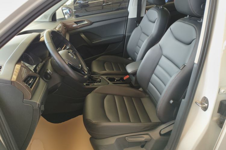 Used Volkswagen Tharu 2020 280TSI Two-Wheel Drive Luxury Edition China VI Standard