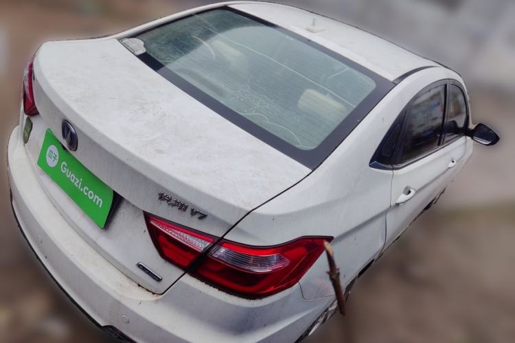 Used Changan Alsvin V7 2015 1.6L Manual Enjoyment Model China IV Standard
