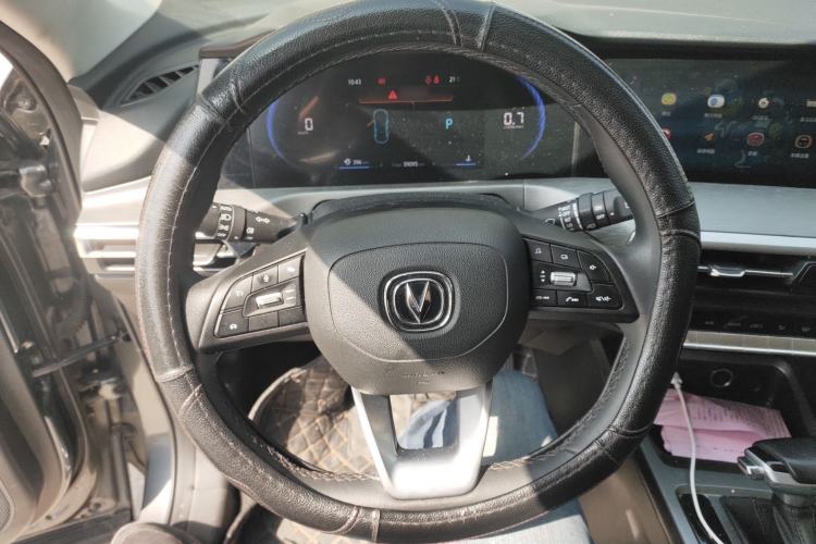 Used CHANGAN CS35PLUS 2021 Blue Whale NE 1.4T DCT Prestige Model
