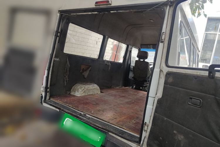 Used Iveco Daily 2014 2.5T-A35 NJ6484ACM47Z4
