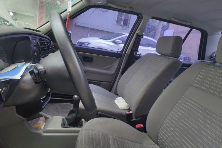 Used Volkswagen Jetta 2010 1.6L Partner
