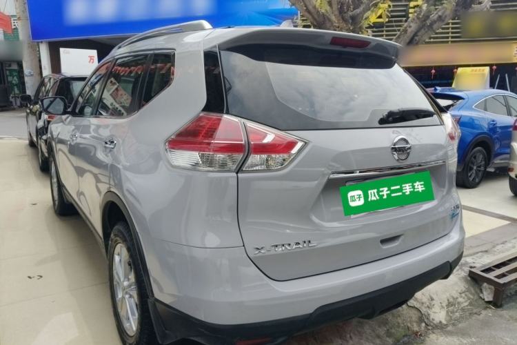 Used Nissan X-Trail 2015 2.0L CVT Comfort MAX Edition 2WD Exterior 2