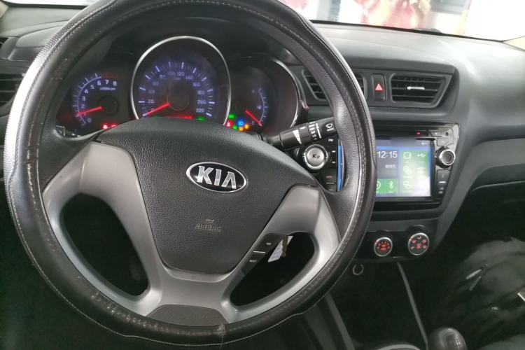 Used Kia K2 2015 Sedan 1.4L MT GLS
