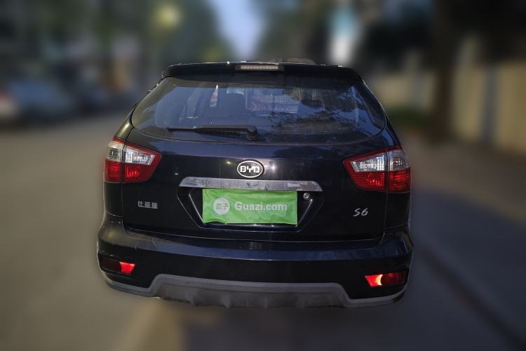 Used BYD S6 2013 Jingyue Edition 2.0L Manual Luxury Model 5 Seats
