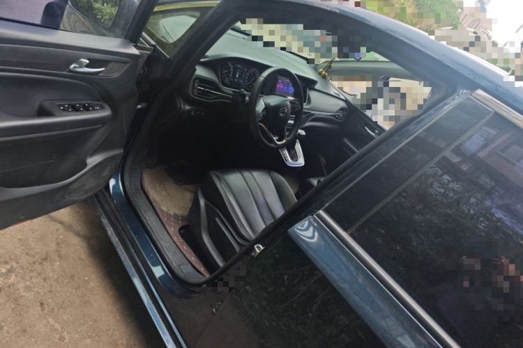 Used GAC Trumpchi M6 2021 270T DCT Luxury Edition (7 Seats) Driver Seat