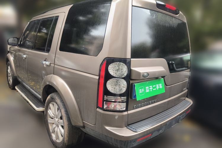 Used Land Rover Discovery 2015 3.0 SC V6 HSE Rear Left 45 Deg