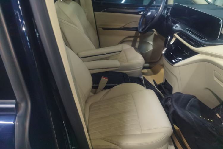 Used Buick GL8 2023 ES Lu Zun Luxury Model