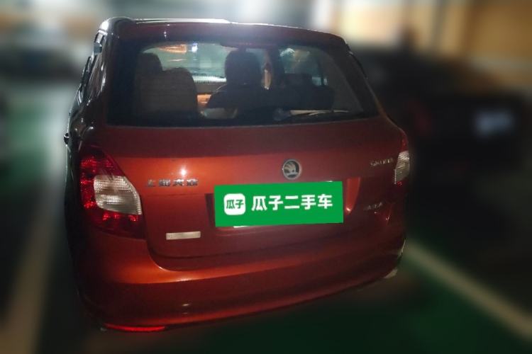 Used Skoda Fabia 2014 1.4L Automatic Crystal Edition