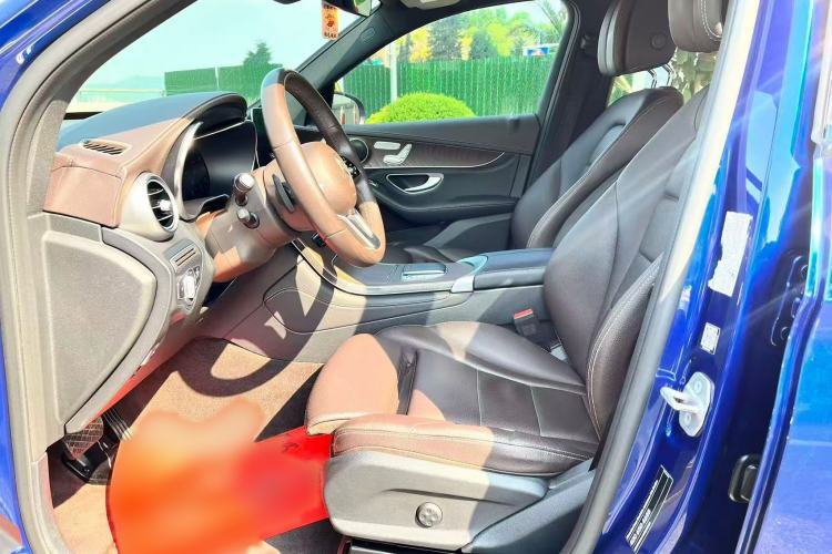 Used Mercedes-Benz GLC 2020 Facelift GLC 300 L 4MATIC Dynamic Edition Interior 4