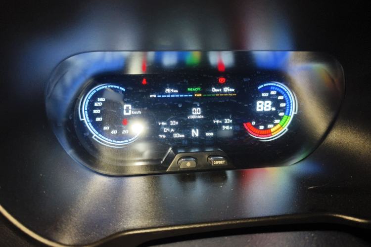 Used Chana Ruixing EM80 2025 Cargo Version Standard 2-Seater 300 km Side-Hinged Doors