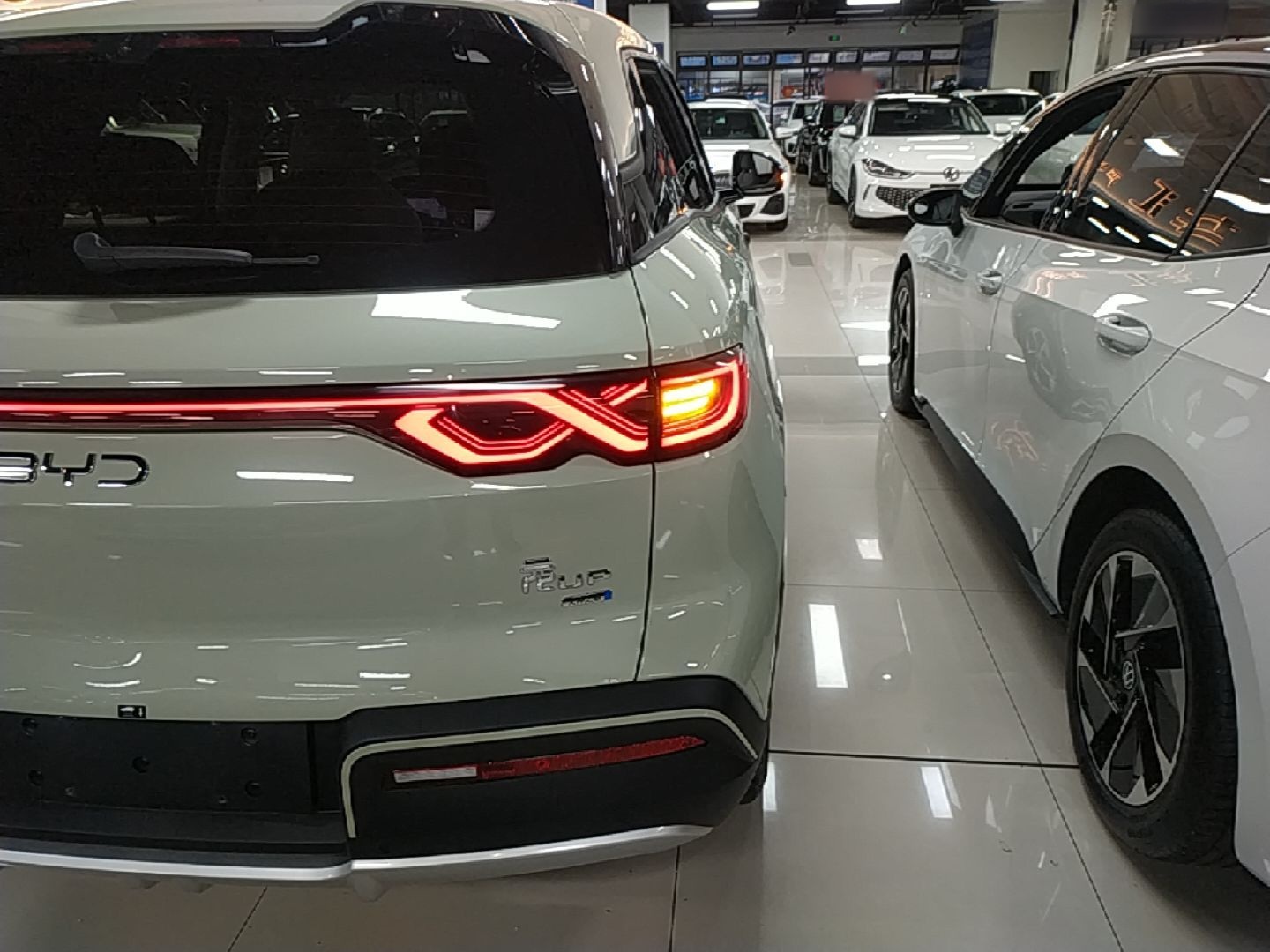 BYD Yuan UP 2025 Intelligent Driving Version 401 km Leading Edition — снимка 9