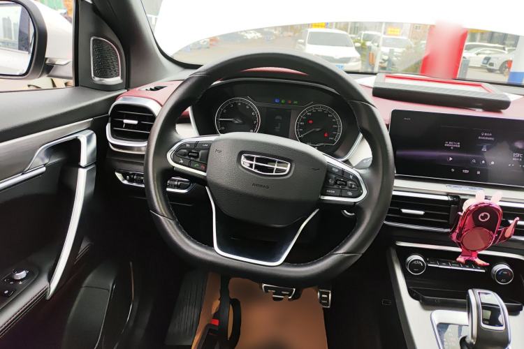 Used Geely Auto Coolray 2020 PRO 260T DCT Knight
