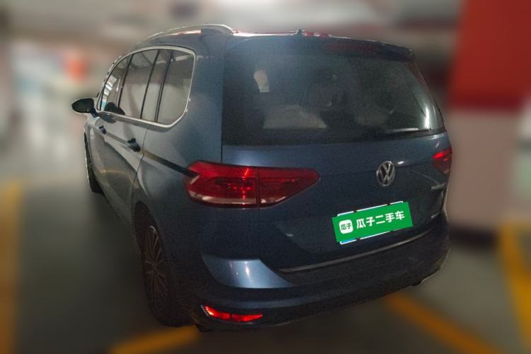 Used Volkswagen Touran 2018 Volkswagen Touran L 280TSI DSG Luxury Edition 7 Seats