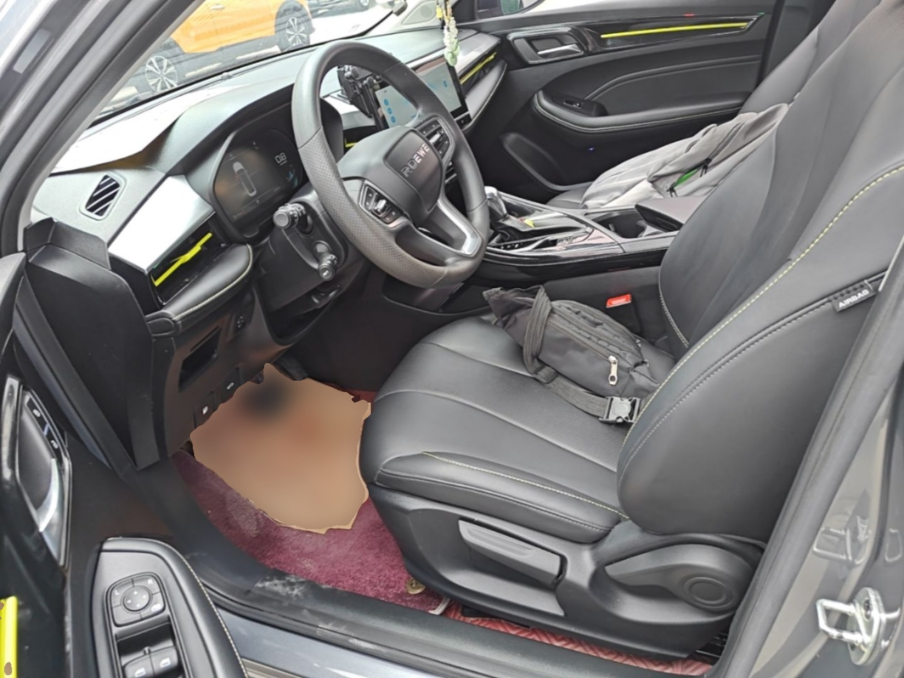 Interior delantero