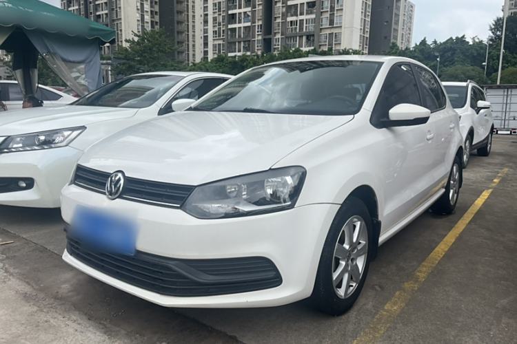 Used Volkswagen Polo 2014 1.4L Manual Fashion Edition