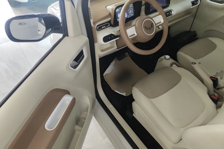 Used Wuling Hongguang MINIEV 2024 3rd Generation 215km Youth Edition