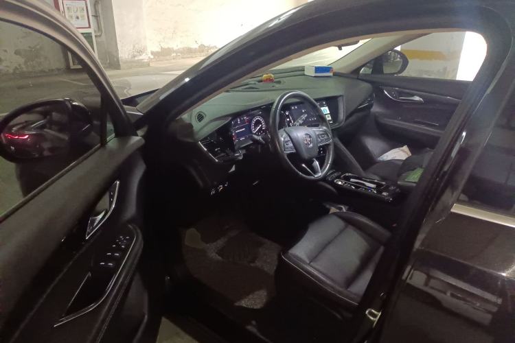 Used Buick Envision 2022 Facelift Encore S 552T Two-Wheel-Drive Luxury Model
